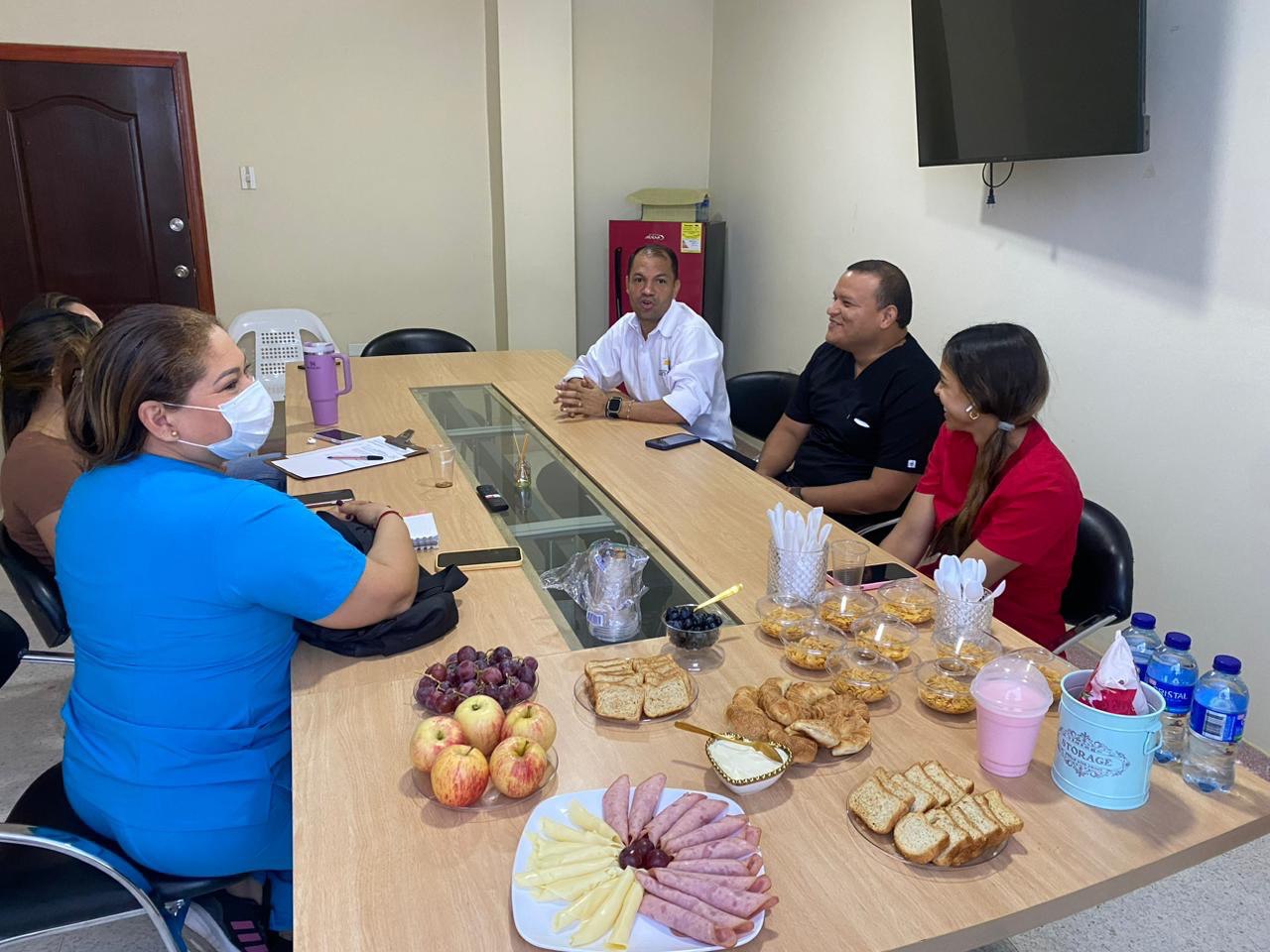 photo 5089300997972536590 y