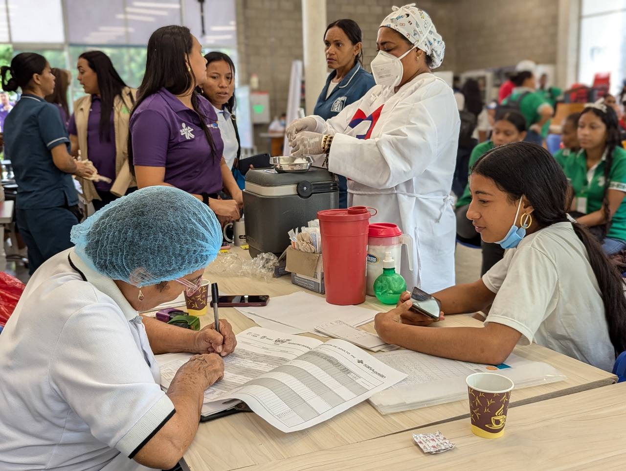 photo 5161311935780728272 y